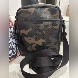 EUC Coach Unisex Army Green Camouflage Crossbody Bag